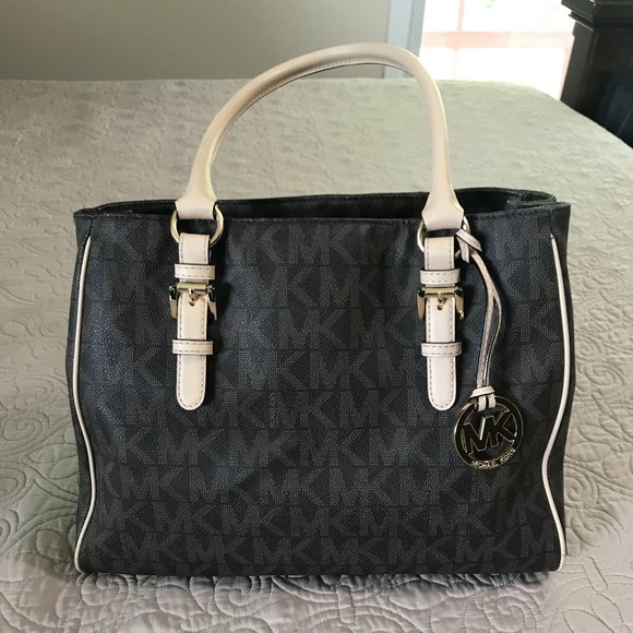 Michael Kors Handbags - Michael Kors Signature Medium Work Tote Brown